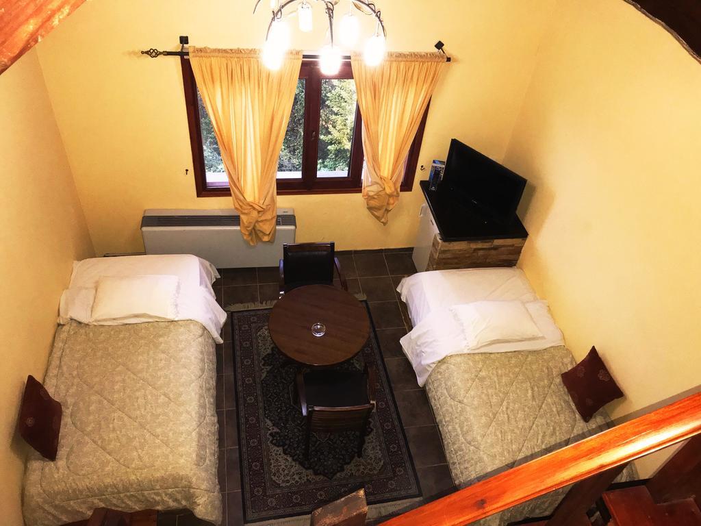 Hotel Loggas Sidhirokhorion Bagian luar foto
